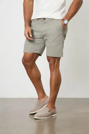 Athletic Fit Chino Shorts 7" in Soft Khaki