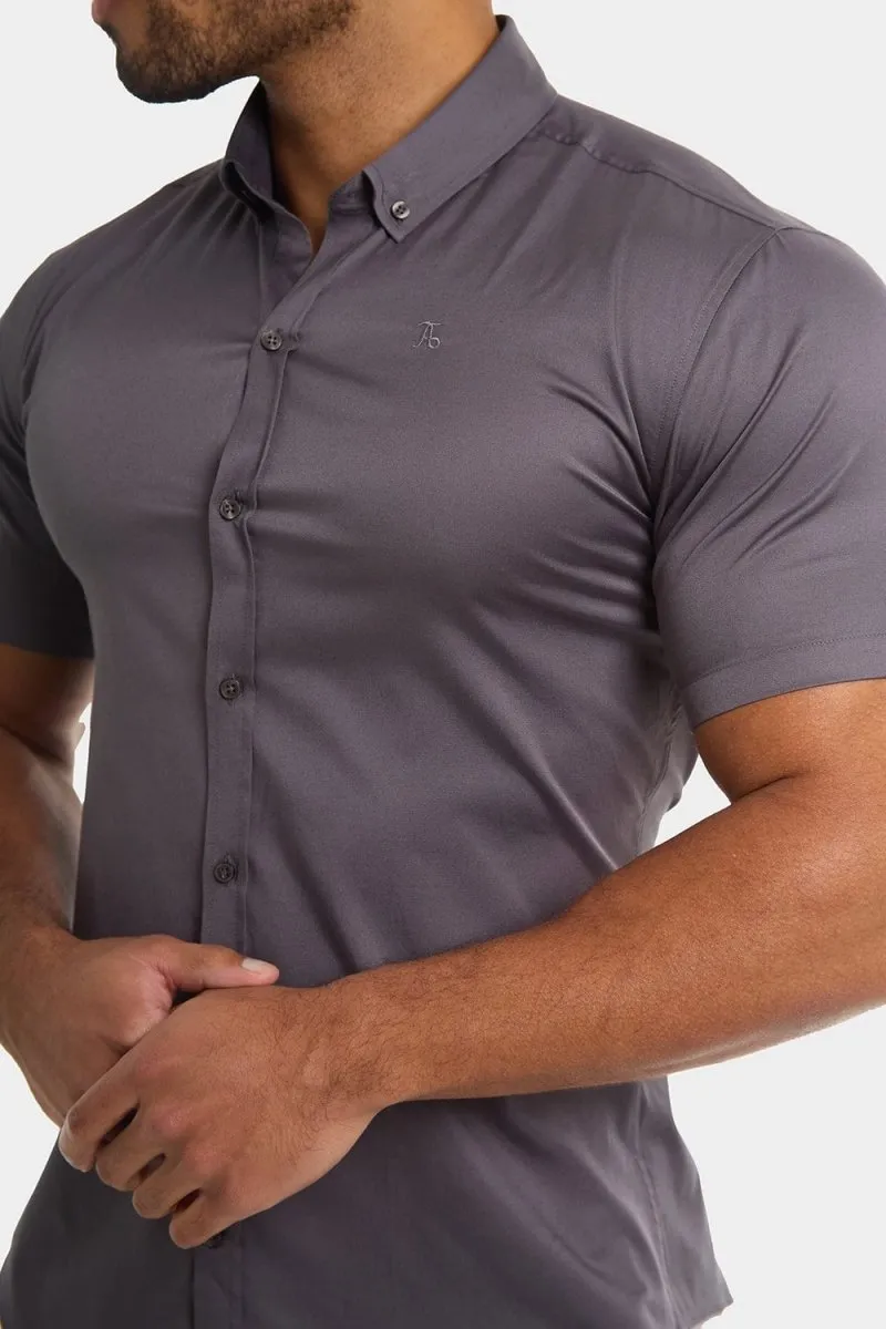 Athletic Fit Short Sleeve Signature Shirt in Grey