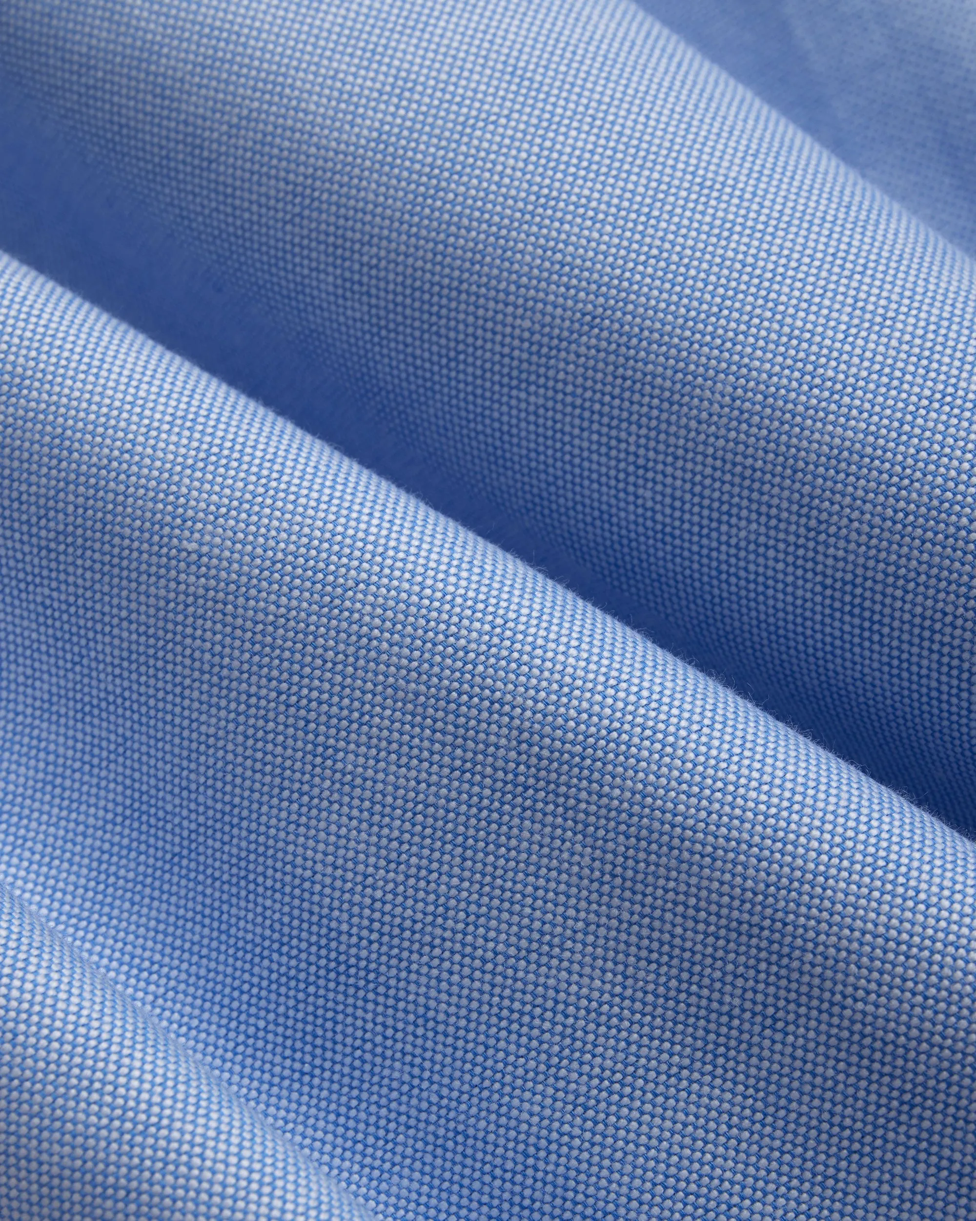 BLUE OXFORD BUTTON DOWN SHIRT - TRIM FIT