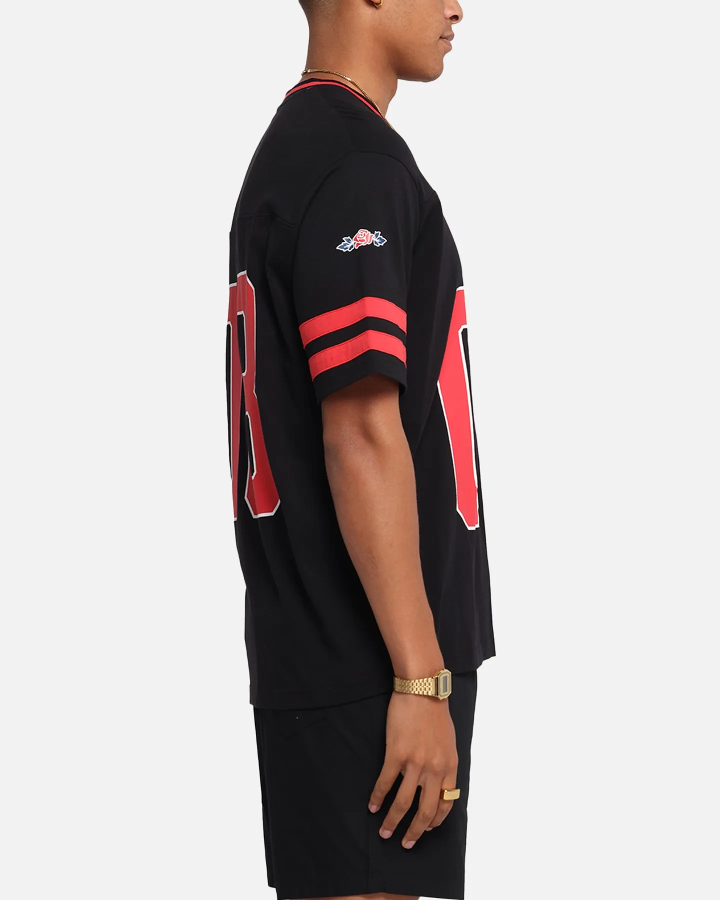 Carre Rose Football T-Shirt Black/Red