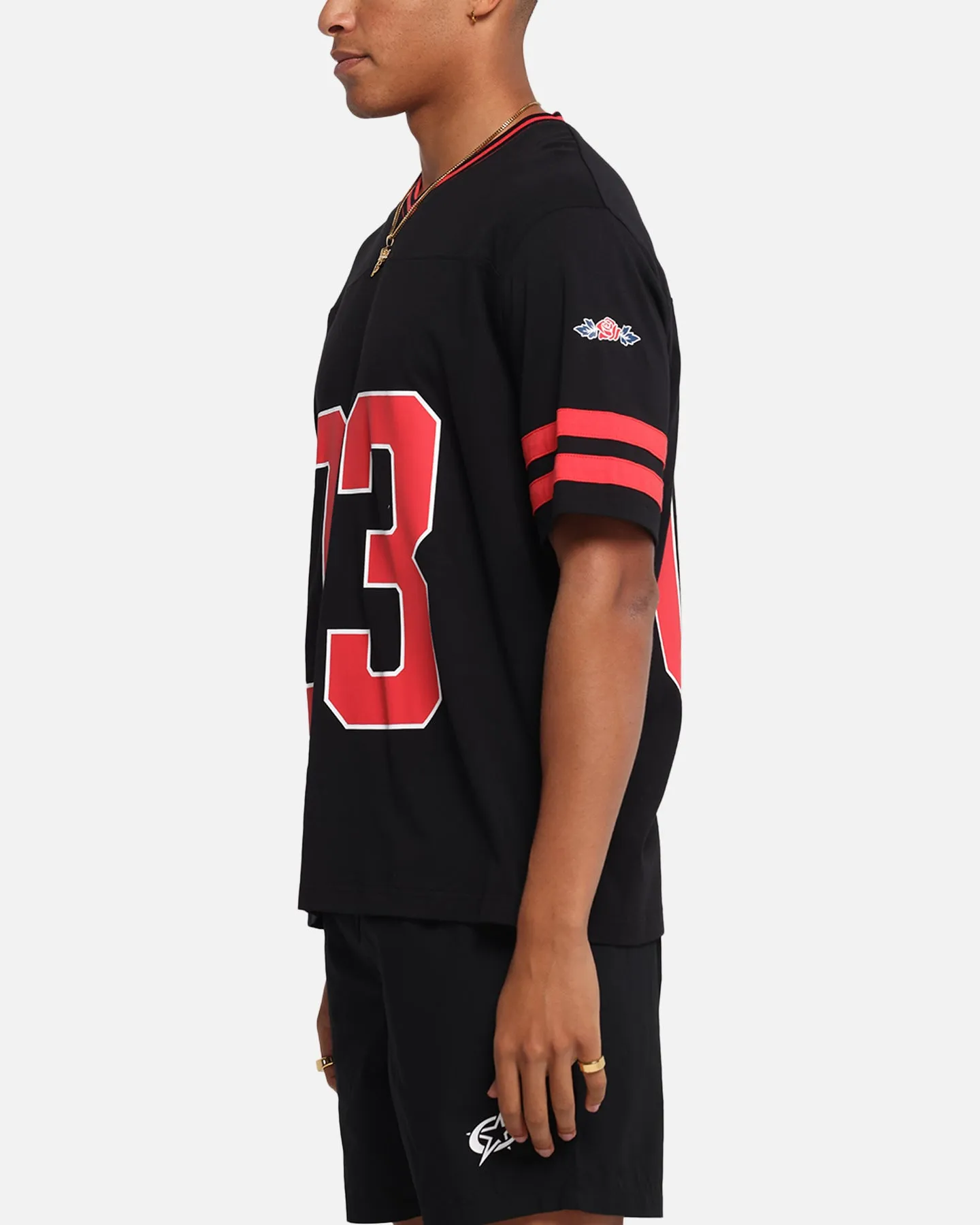 Carre Rose Football T-Shirt Black/Red