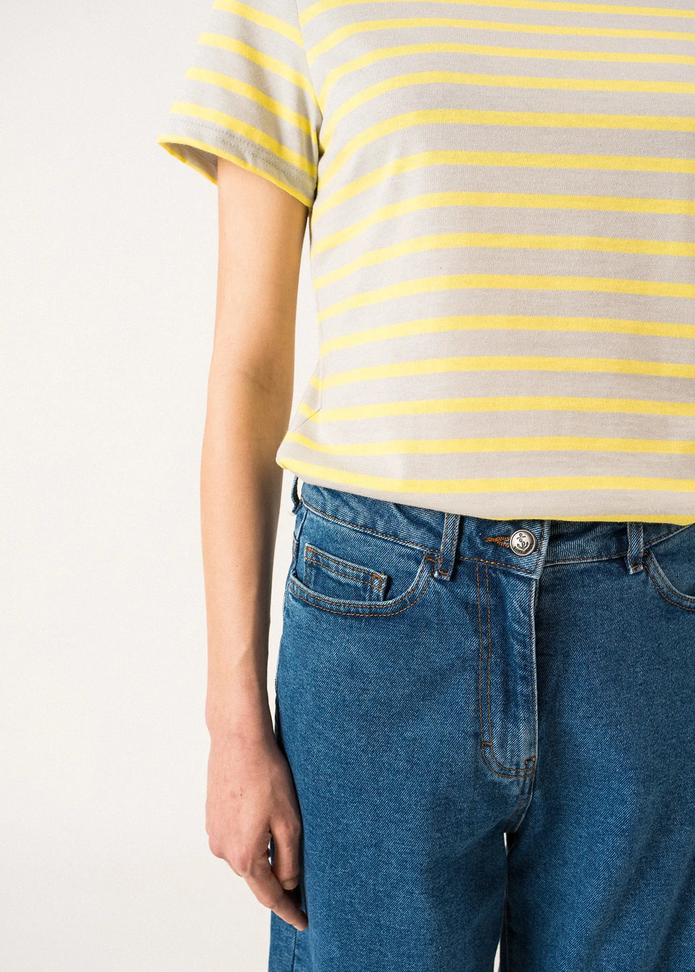 ETRILLE - Nautical Stripe Tee with Short Sleeves | Soft Cotton | Women Fit (LIGHT GRAY / YELLOW)