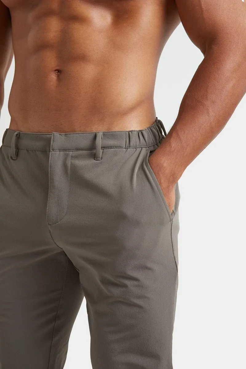 Everyday Tech Pants in Olive