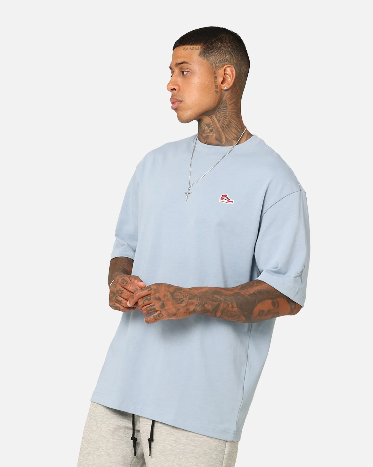 Jordan Brand Sneaker Patch Crew T-Shirt Blue Grey