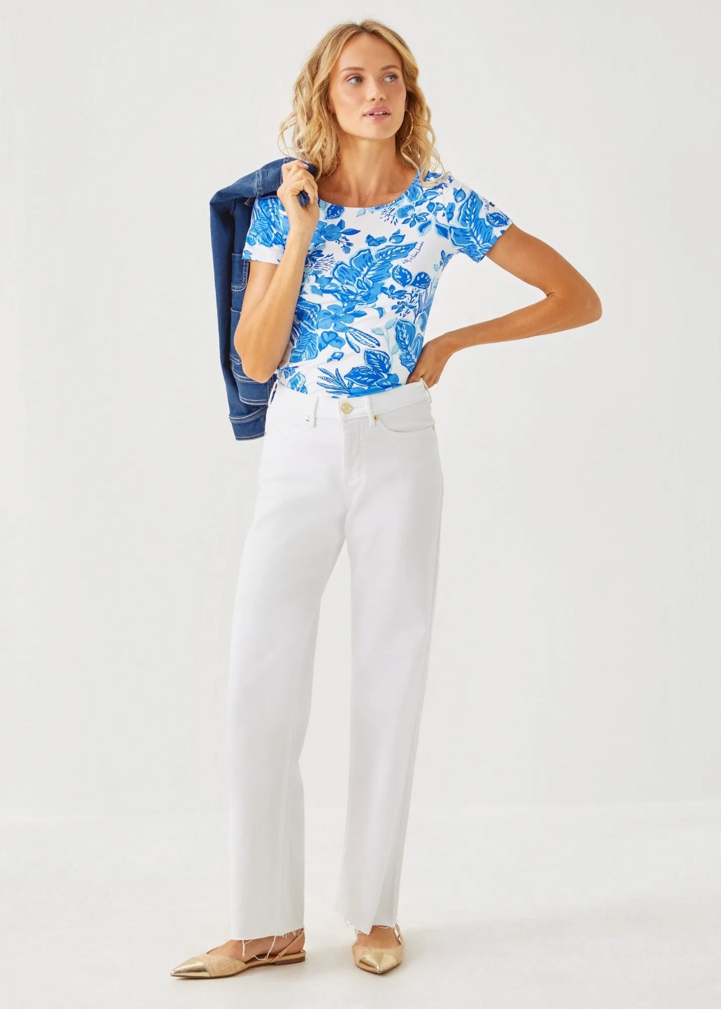 Lilly Pulitzer x GARDE-COTE - Short-Sleeve Stretch Top with Exclusive Lilly Print (SOLEIL AZUR BLUE)