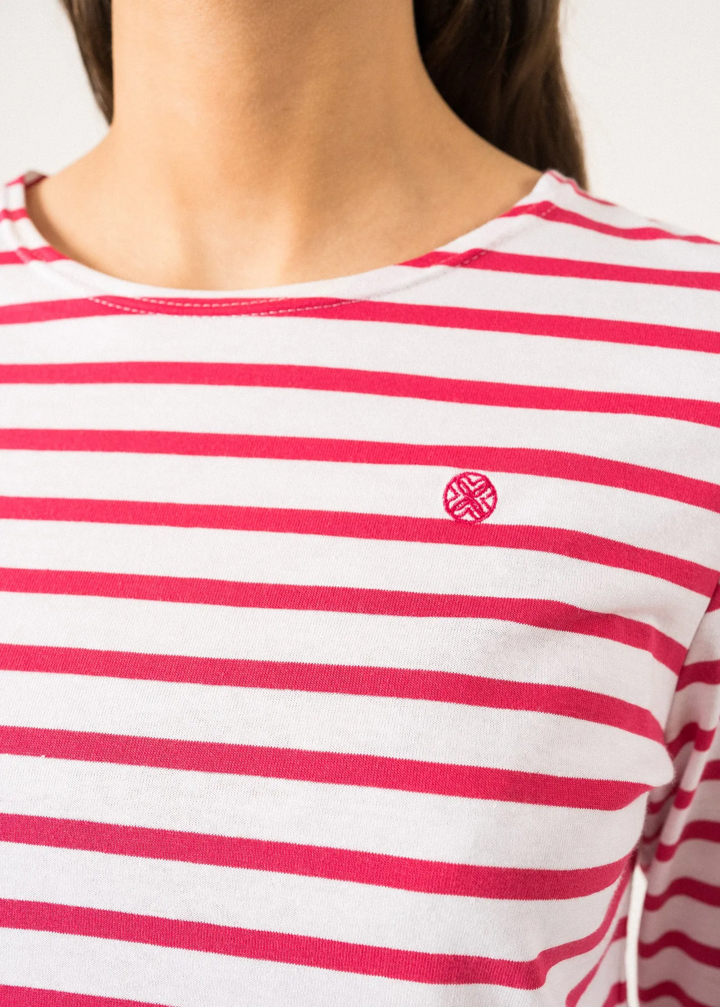 Lilly Pulitzer x MINQUIDAME - Long-Sleeve Breton Striped Shirt with Lilly Logo Embroidery | Soft Cotton | Women Fit (WHITE / NEON PINK)