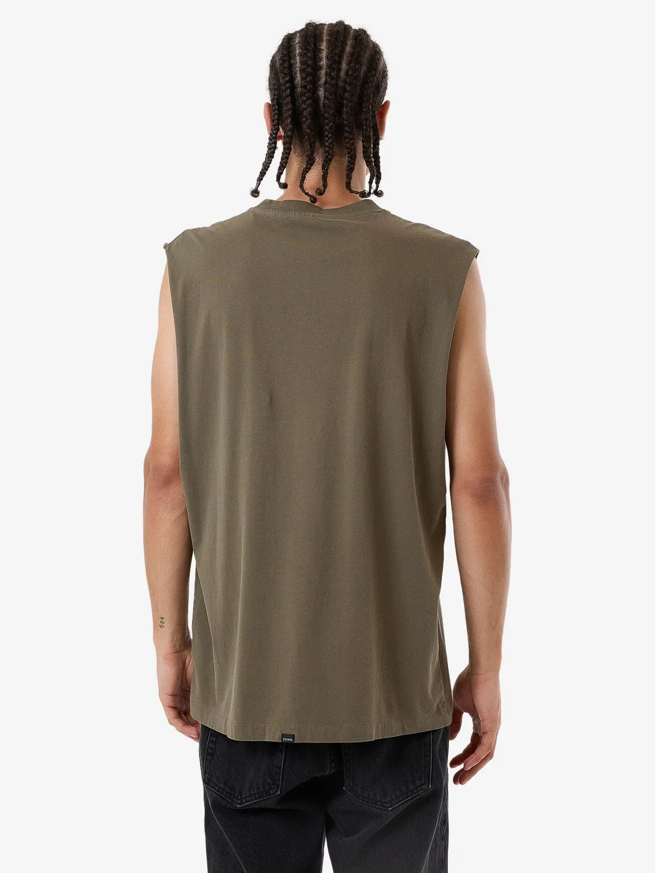 Minimal Thrills Merch Fit Muscle Tee - Tarmac