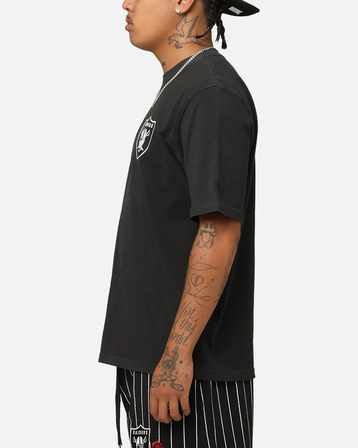 New Era Las Vegas Raiders Washed NBA T-Shirt Black