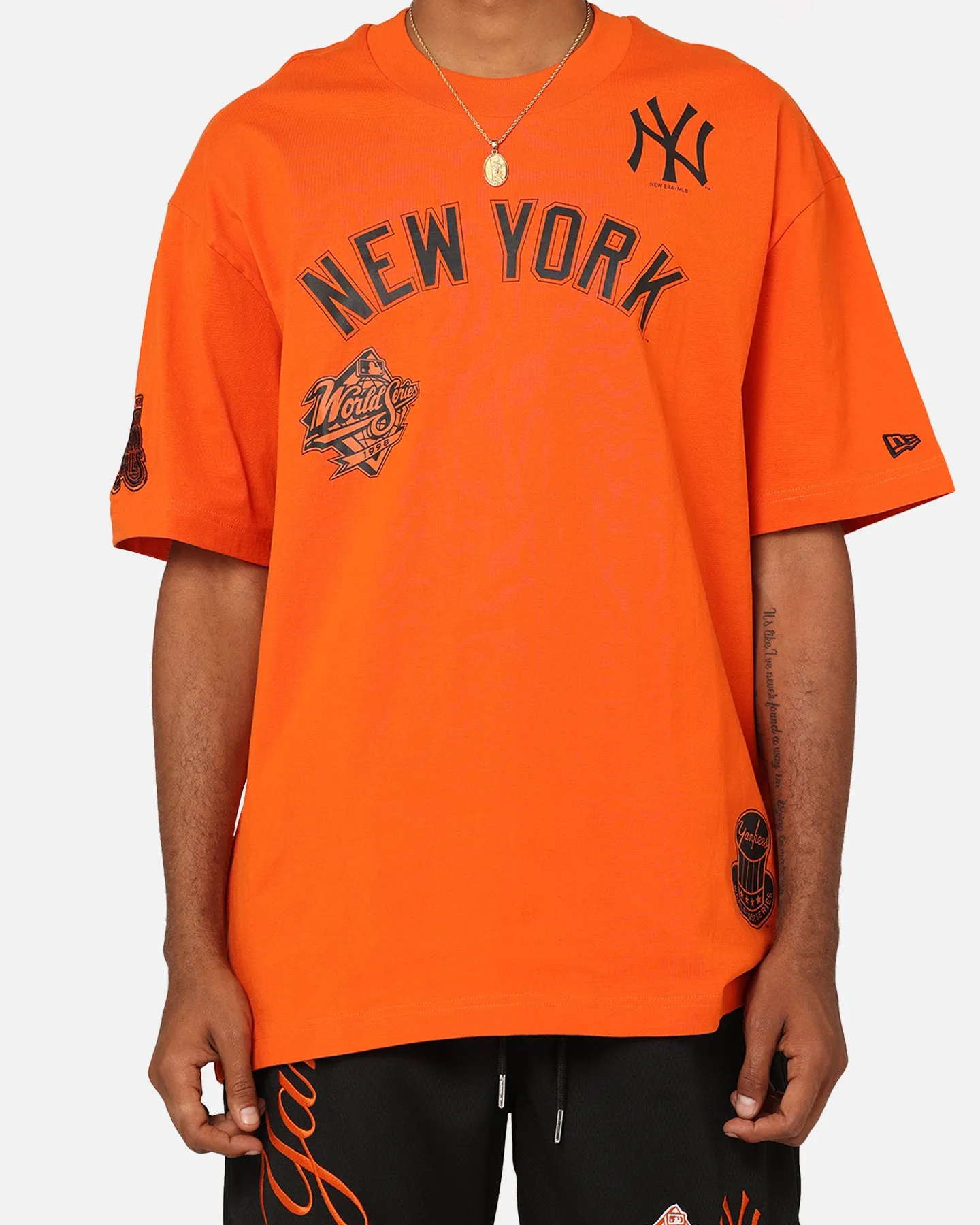 New Era New York Yankees 'Scary Nights' Oversized T-Shirt Orange/Black
