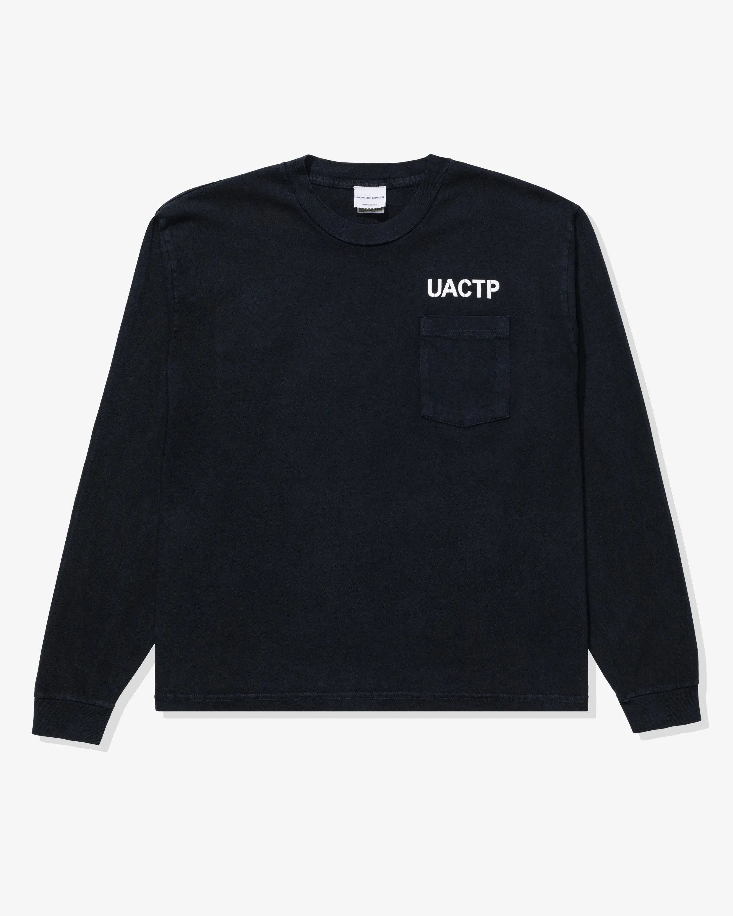 UACTP X GARDAR EIDE EINARSSON STENCIL L/S POCKET TEE