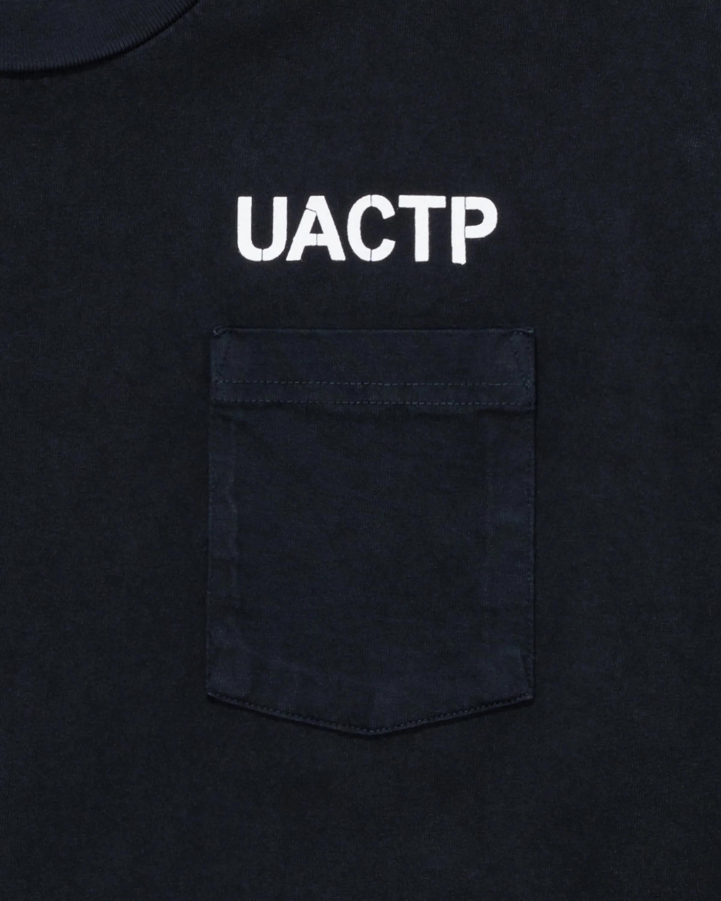 UACTP X GARDAR EIDE EINARSSON STENCIL L/S POCKET TEE