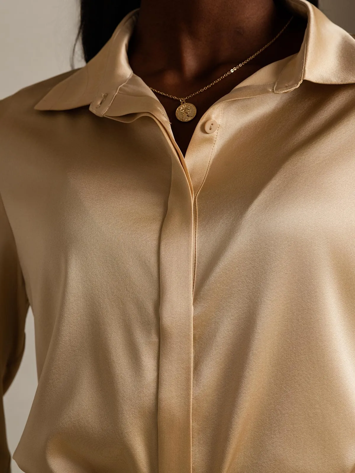 Women's 19 Momme Classic Silk Long-Sleeved Shirt