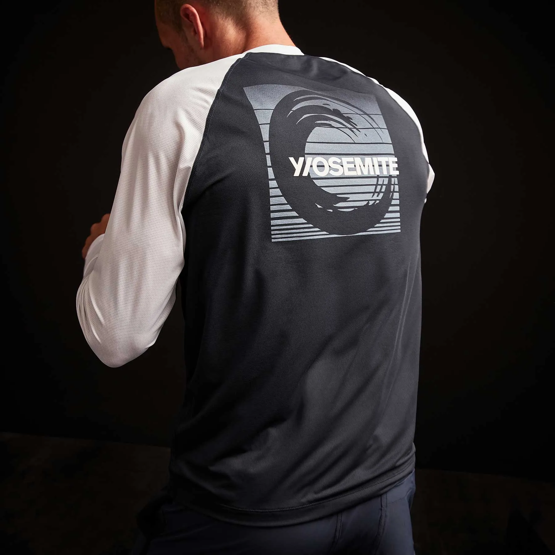 Y/OSEMITE Colorblock Performance Raglan - Deep/White